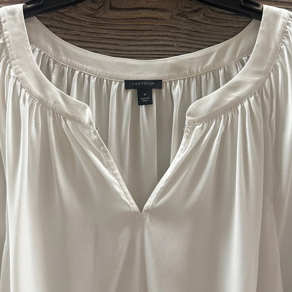Ann Taylor Ivory Long Sleeve Peasant Top Medium - Picture 4 of 10